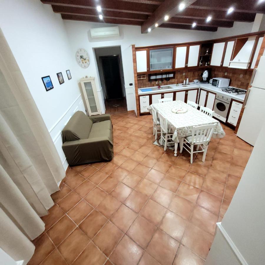 Perry Home Naples Luaran gambar