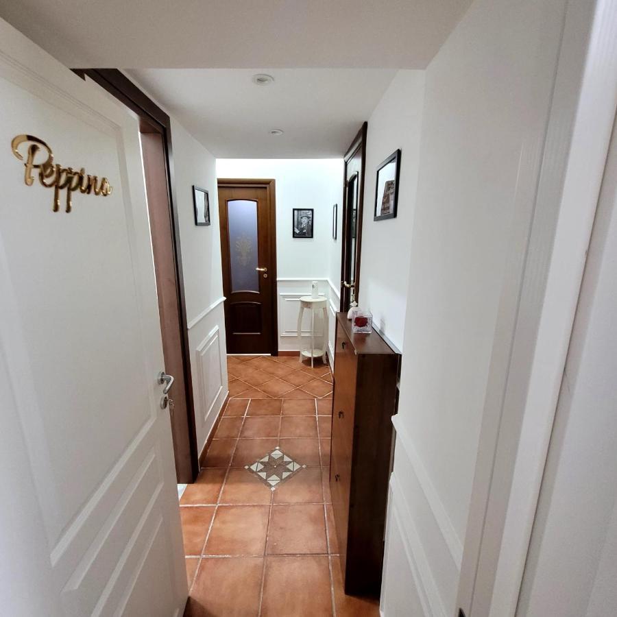 Perry Home Naples Luaran gambar